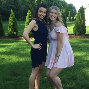 Meet your Posher, Alyssa